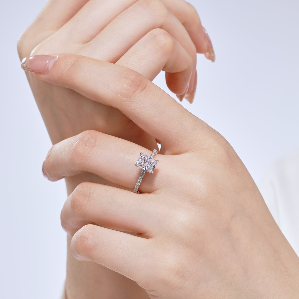 [Love More]2.0 Carat Dazzling Sparkling Radiant Cut Party Ring