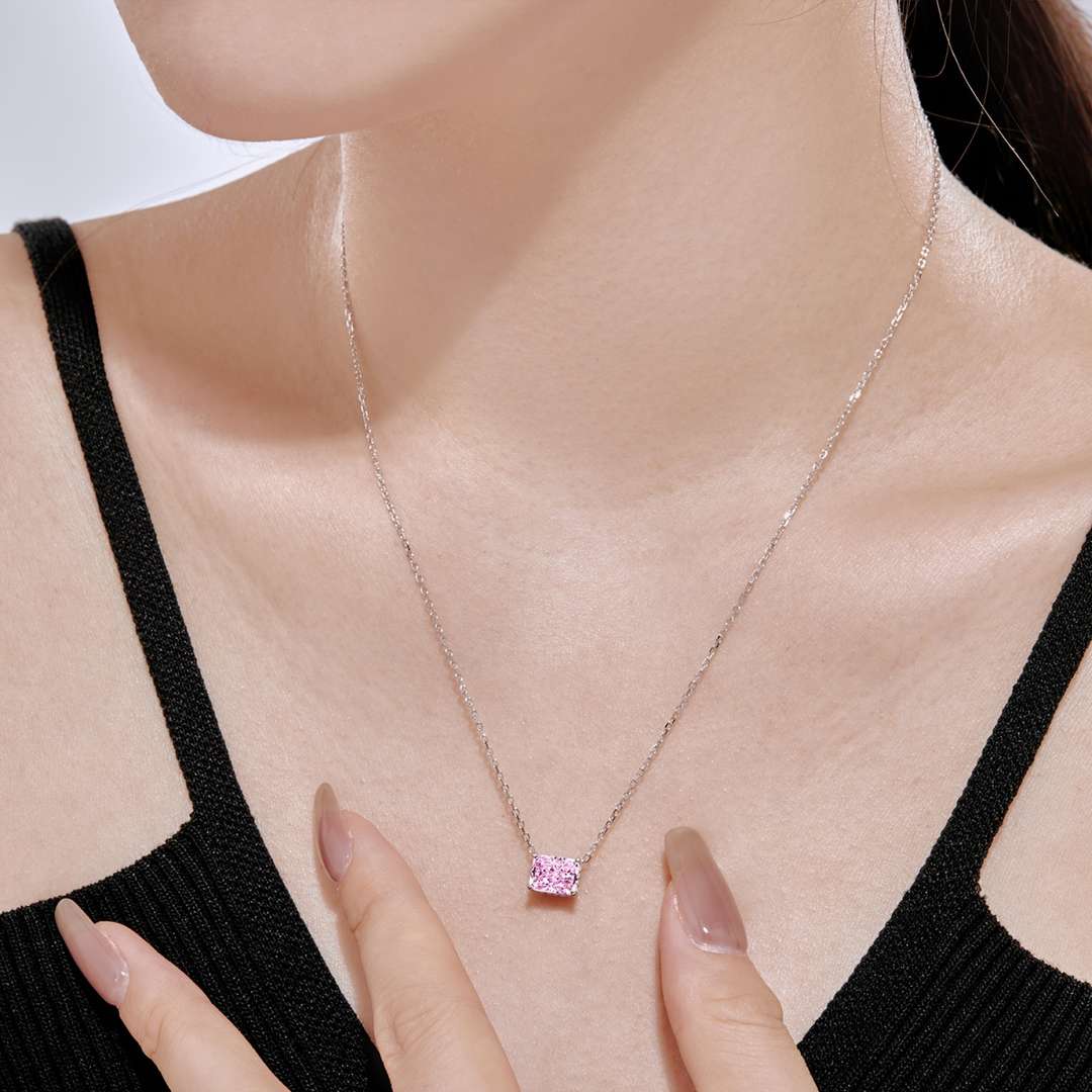 [Love More]Luxurious Square Shape Colorful Necalack