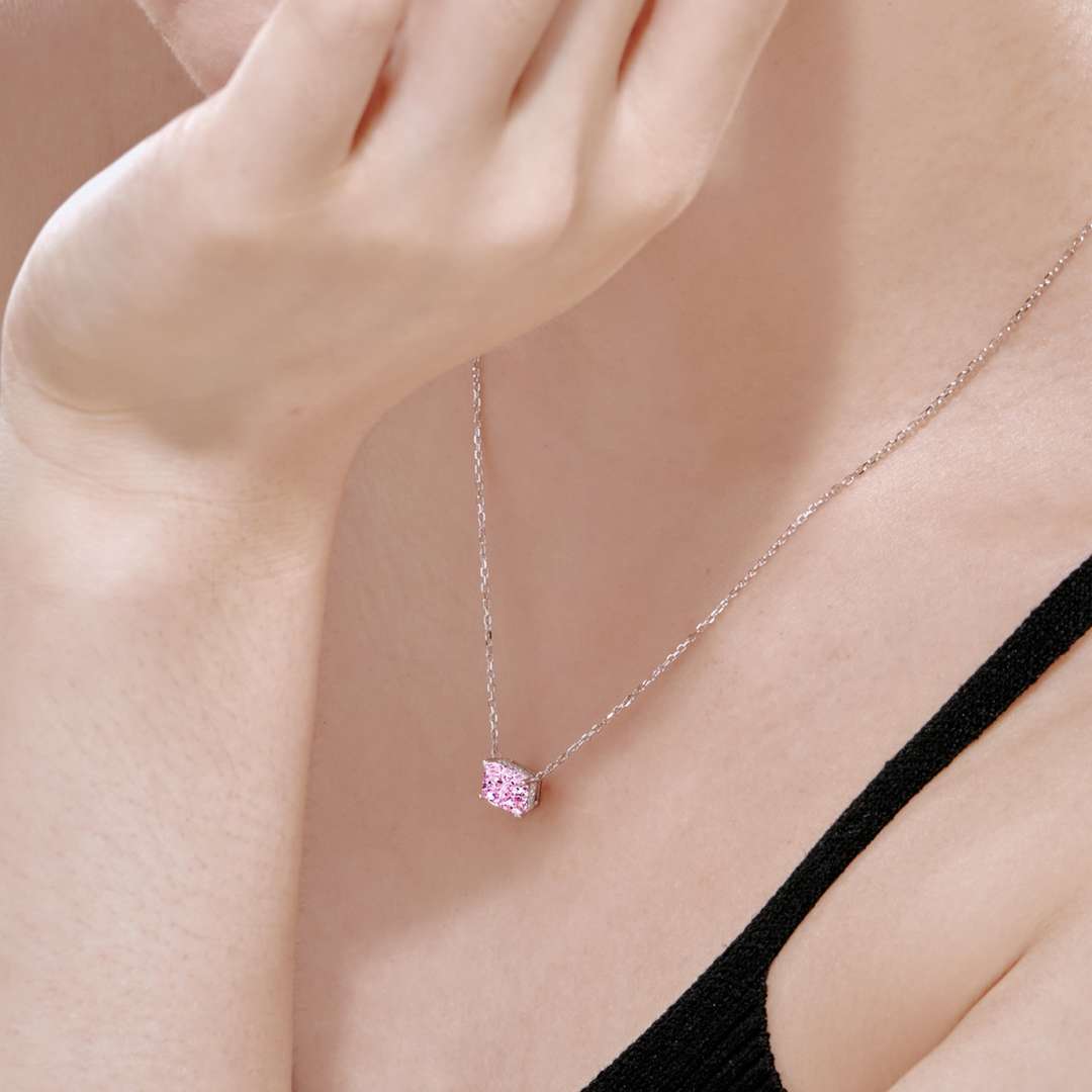 [Love More]Luxurious Square Shape Colorful Necalack