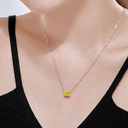 [Love More]Luxurious Square Shape Colorful Necalack