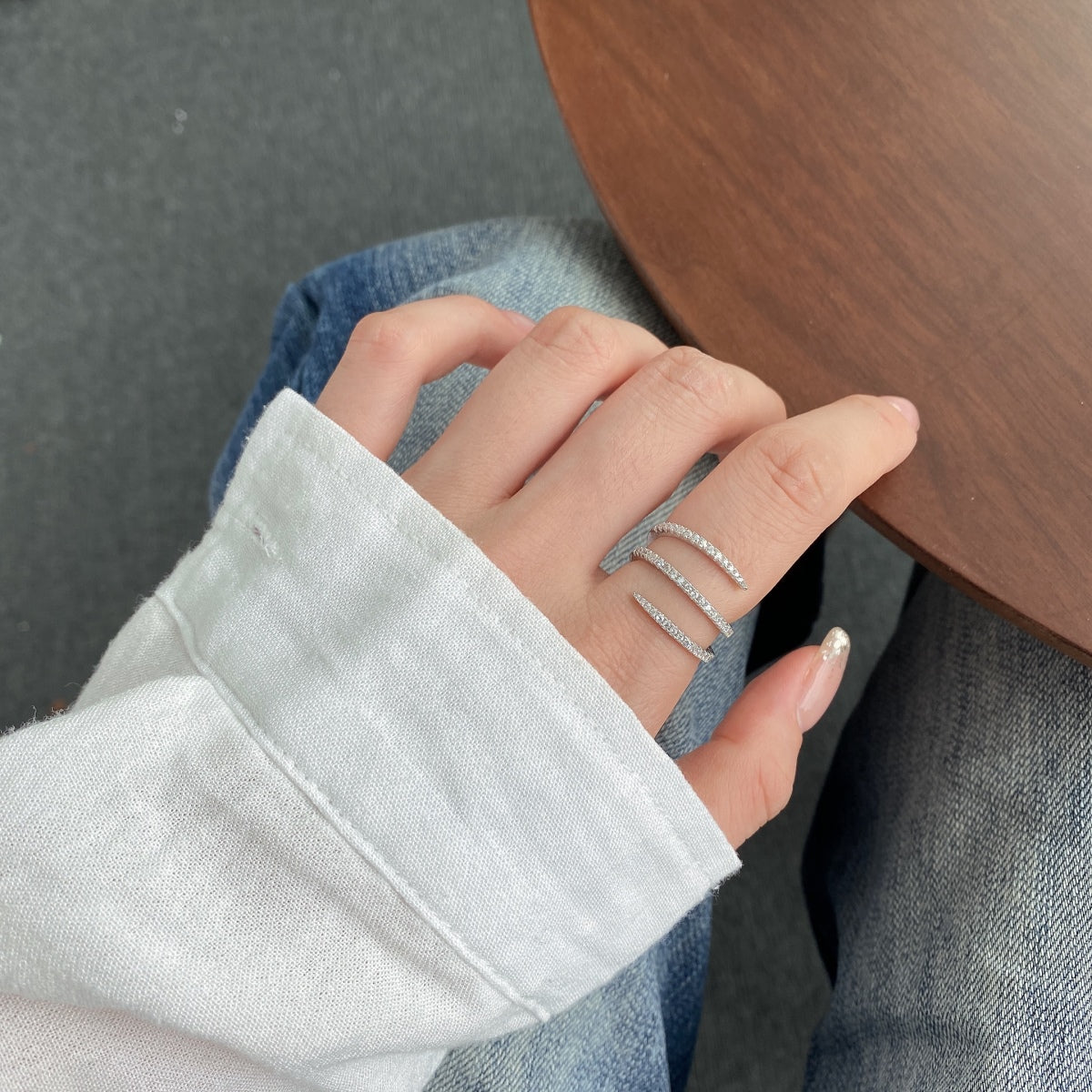 [Love More]Unique Vibrant Entangle Daily Ring