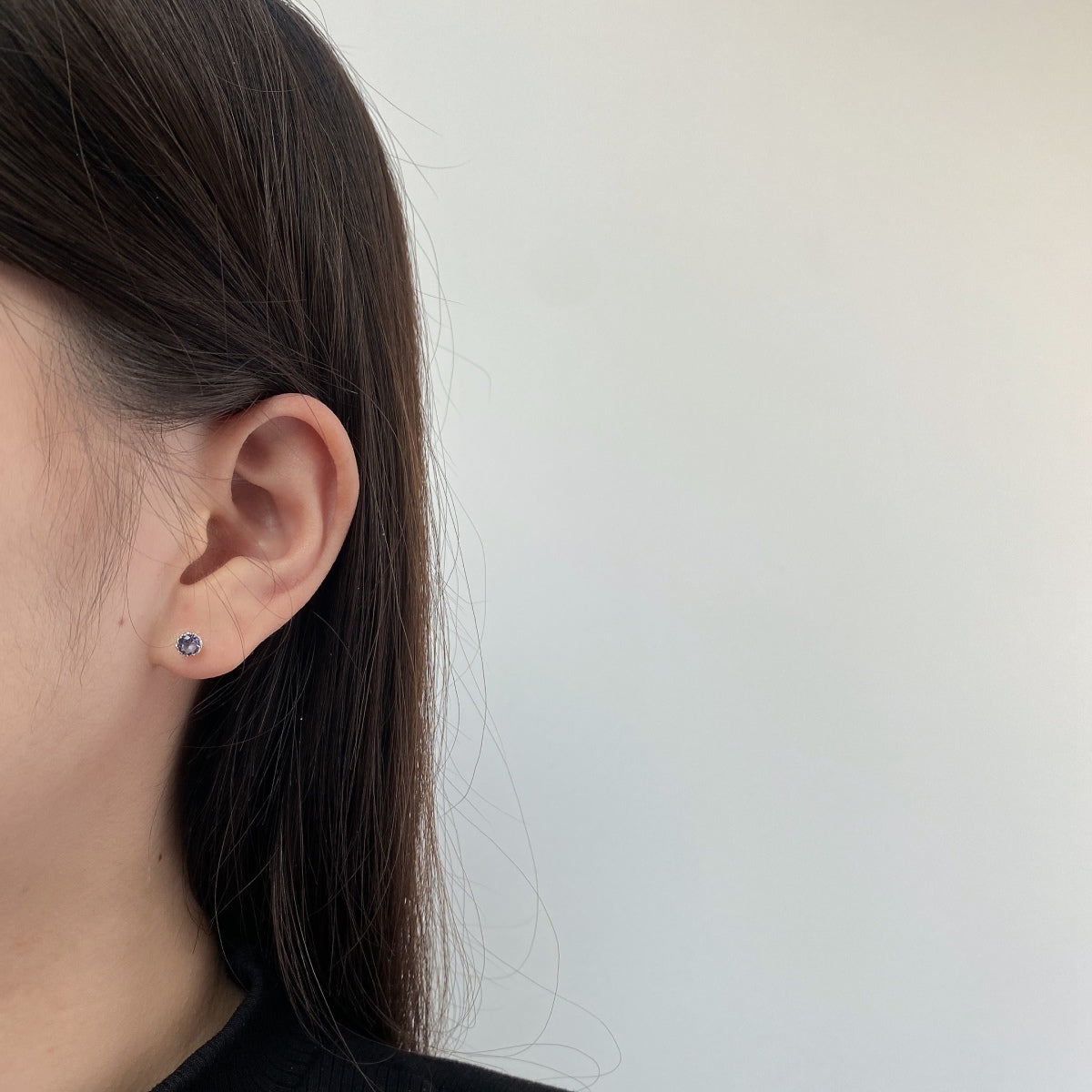 [Love More]Sparkling Colorful Round Shape Earrings