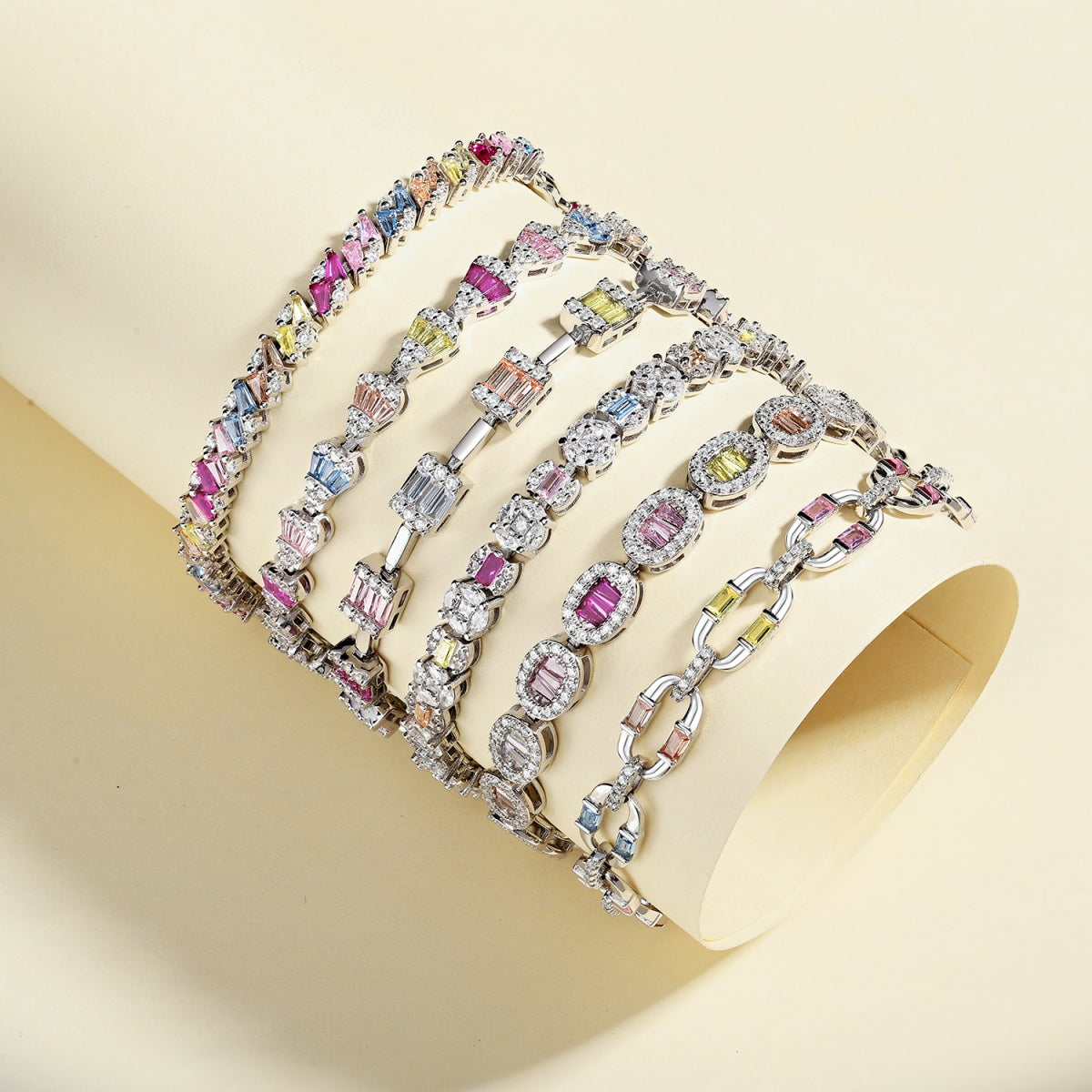 [Love More]Dazzling Colorful Daily Bracelet