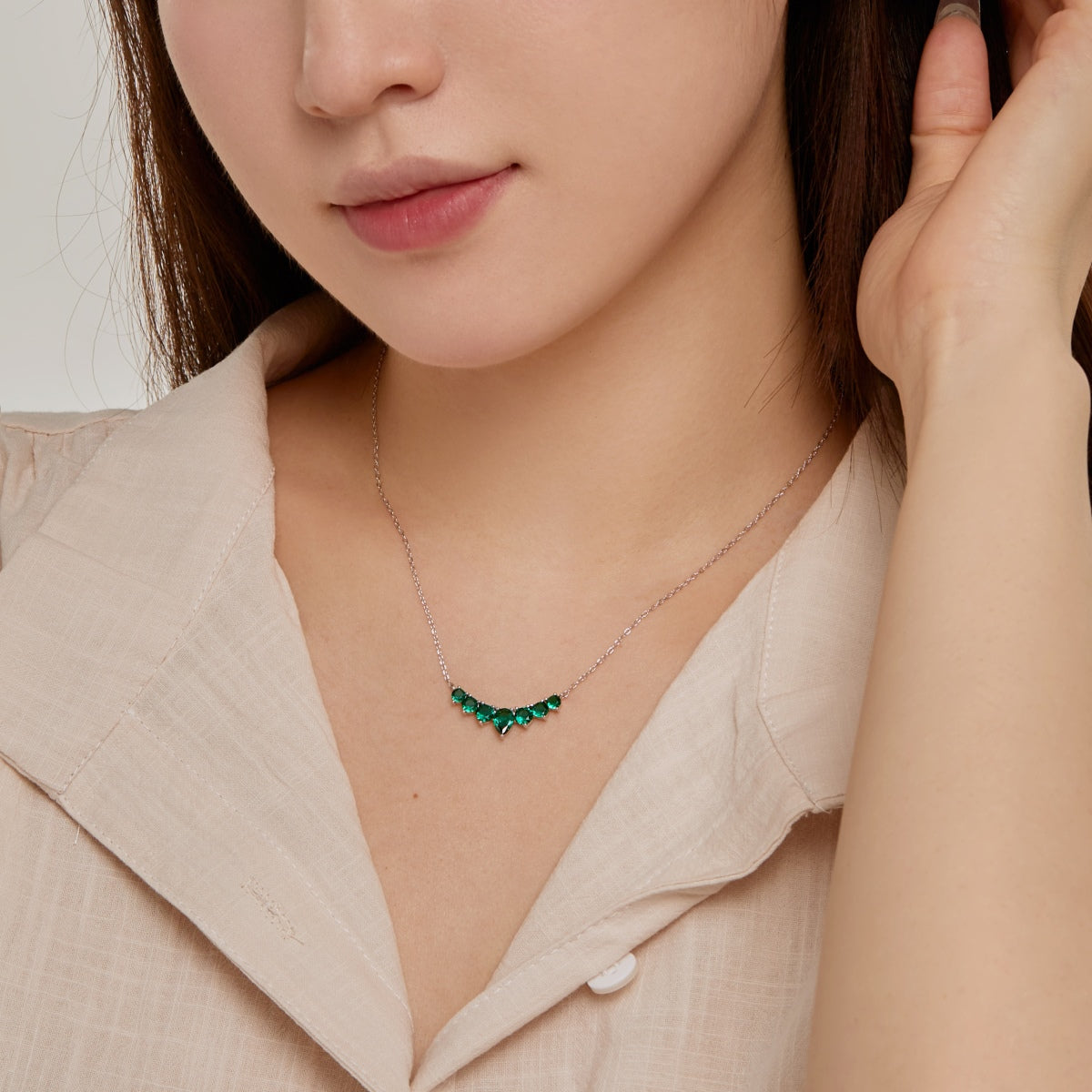 [Love More]Dainty Colorful Heart Necklace