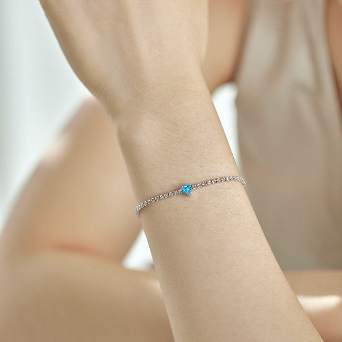 [Love More]0.5 Carat Elegant Romantic Heart Shape Lover Bracelet