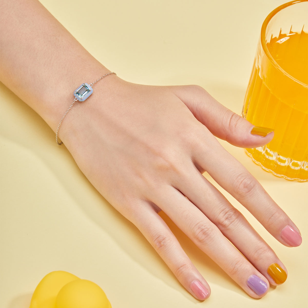 [Love More]2.0 Carat Sparkling Colorful Emerald Cut Daily Bracelet