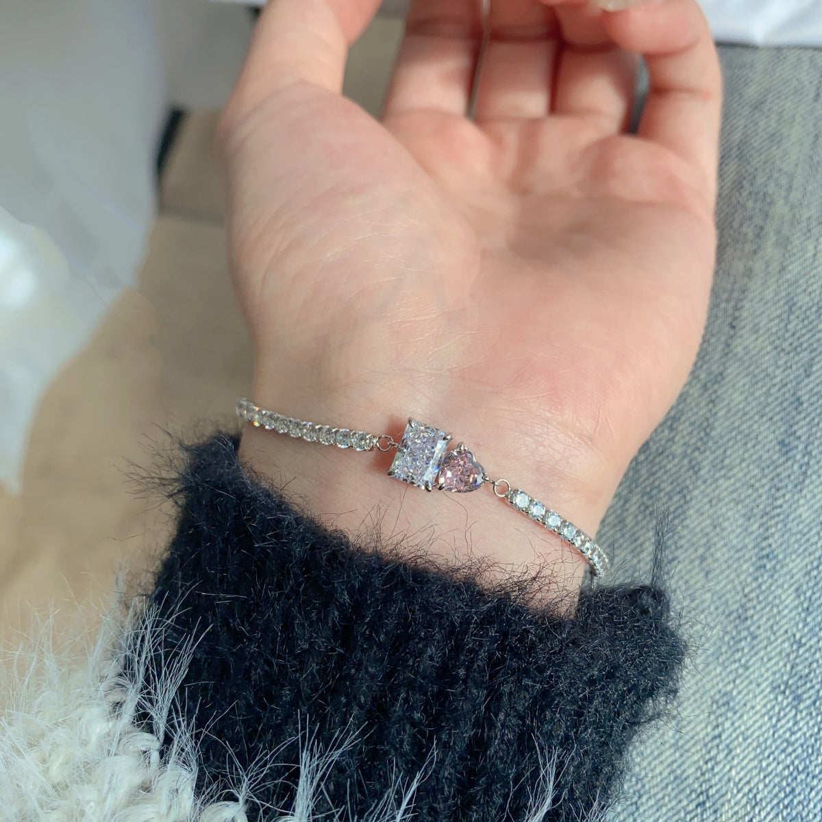 [Love More]Dazzling Unique Multi Shape Lover Bracelet