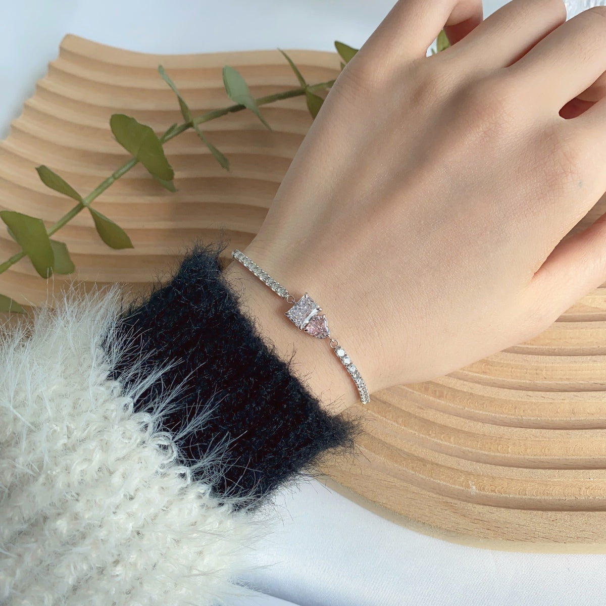 [Love More]Dazzling Unique Multi Shape Lover Bracelet