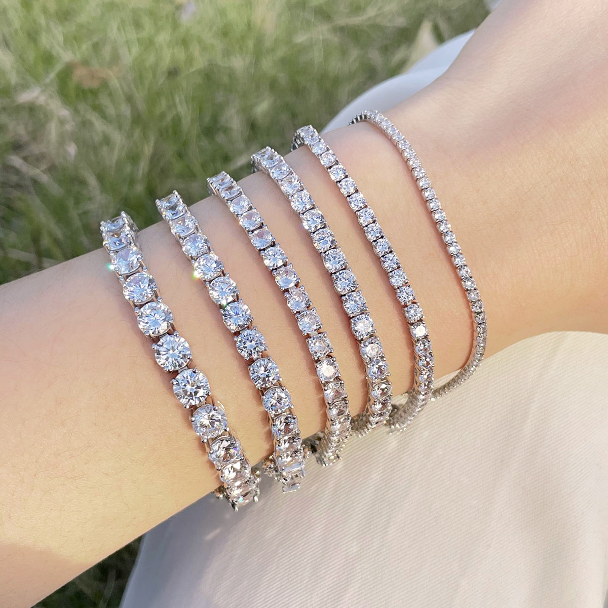 [Love More]0.75 Carat Dazzling Round Cut Wedding Bracelet