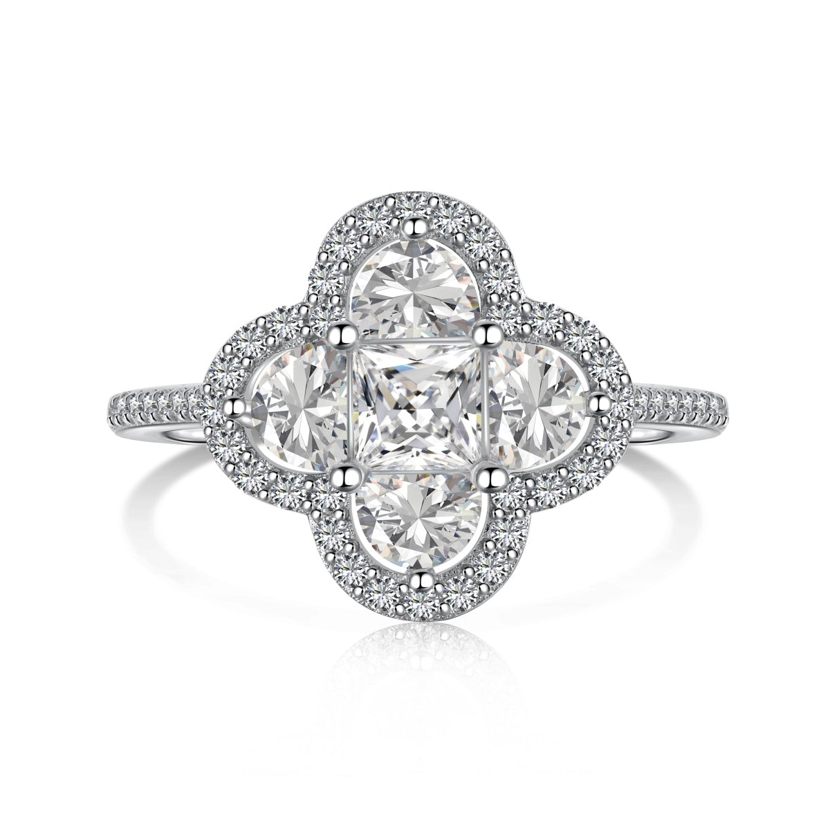[Love More]Luxurious Eternity Flower Shape Banquet Ring