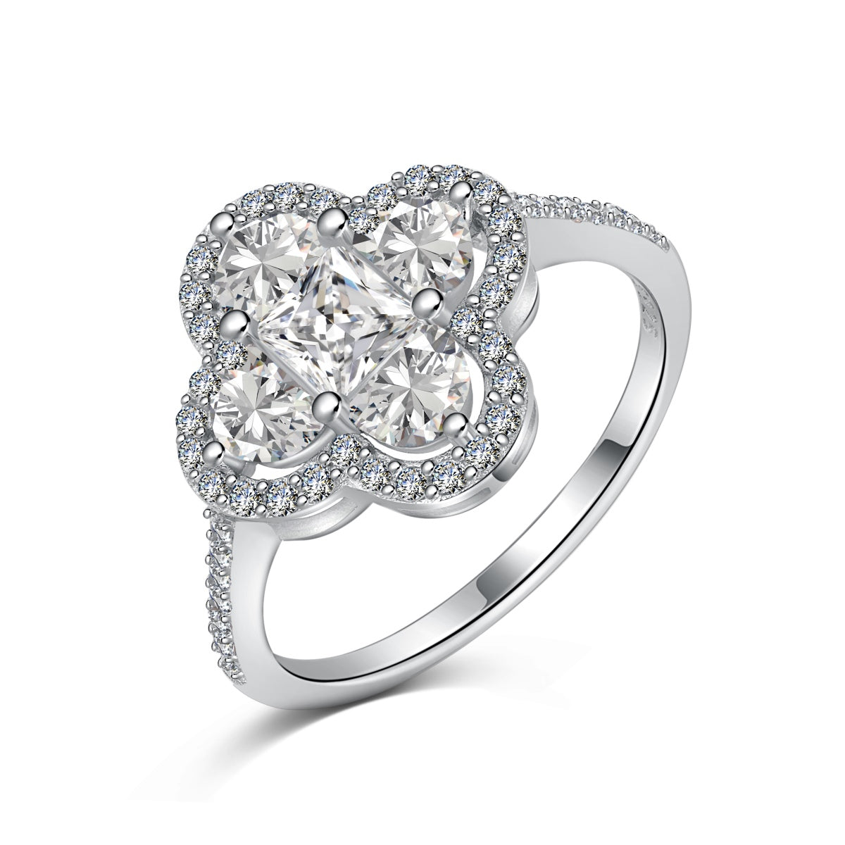 [Love More]Luxurious Eternity Flower Shape Banquet Ring