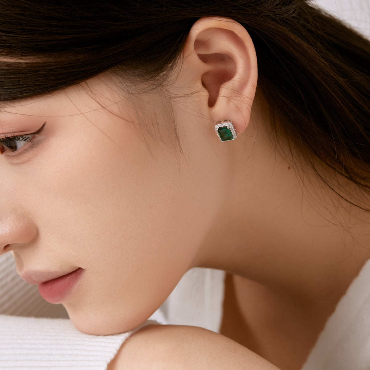 [Love More]Luxurious Dainty Emerald Cut Banquet Earrings