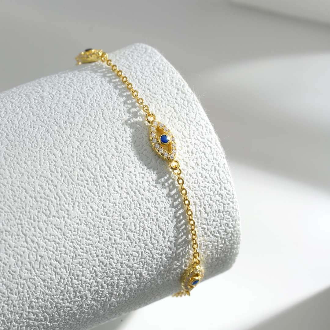 [Love More]Evil Eye Shape Pendent Necklace