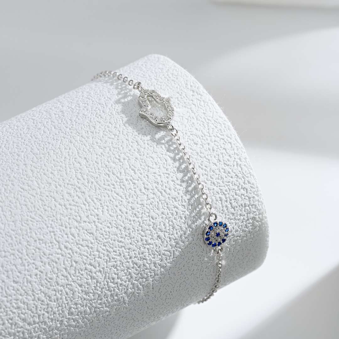 [Love More]Gost Shape & Round Shape Necklace