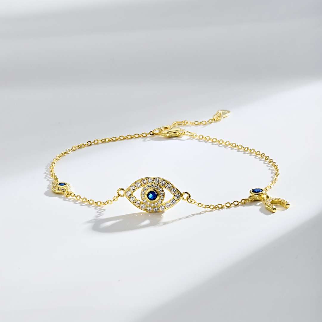 [Love More]Dainty Eye Shape Necklace