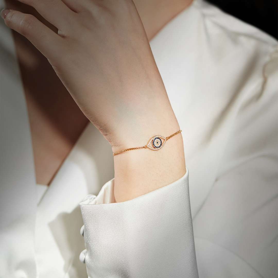 [Love More]Dazzling Eye Shape Necklace