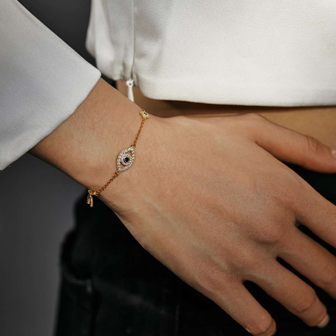 [Love More]Dainty Eye Shape Necklace