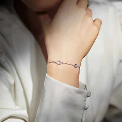 [Love More]Gost Shape & Round Shape Necklace