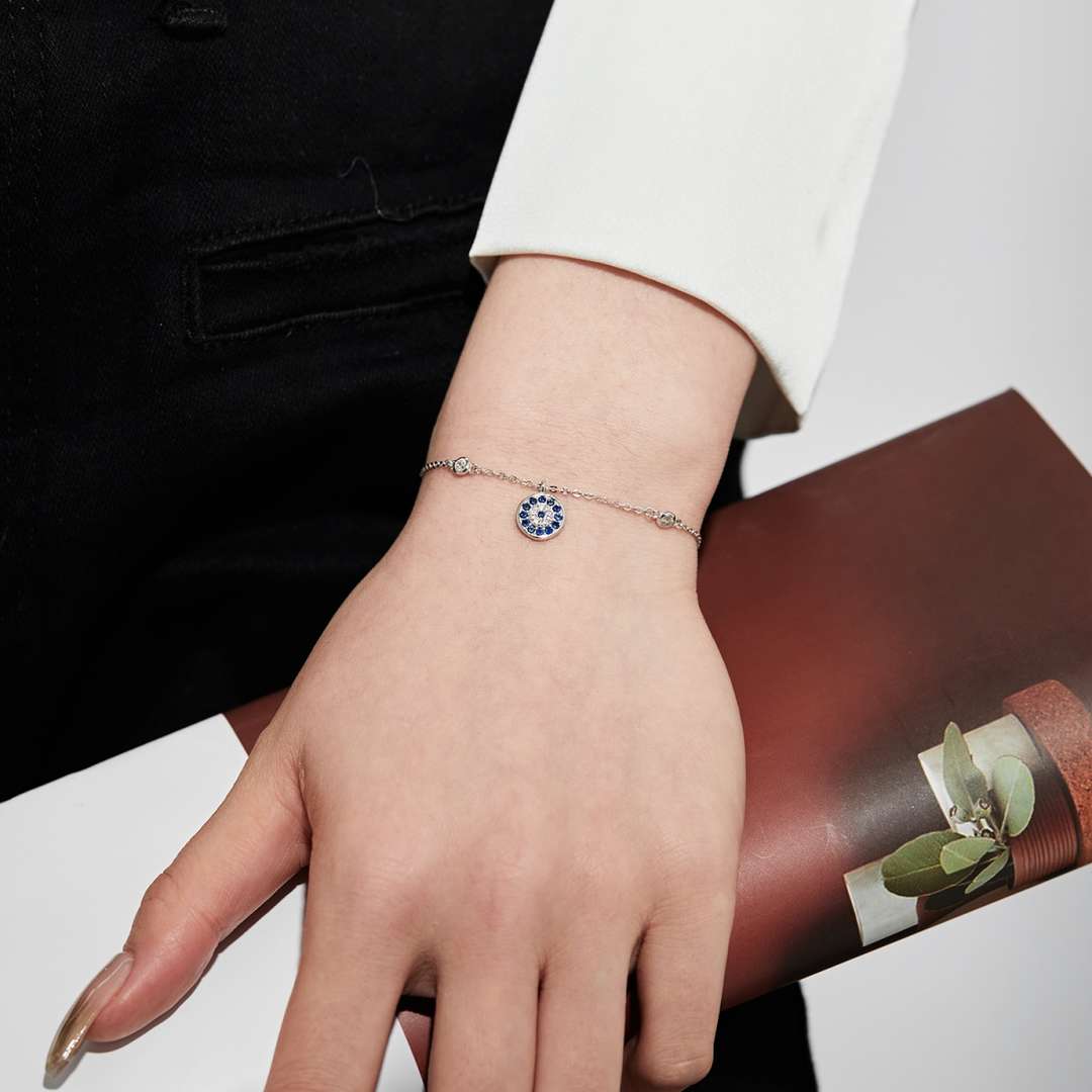 [Love More]Devil's Eye Round Shape Bracelet