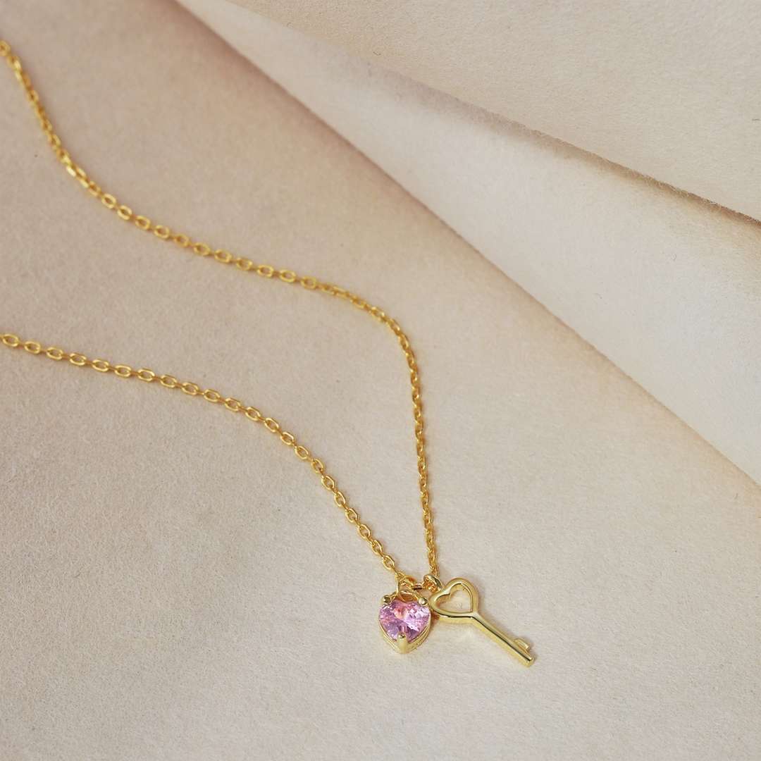 [Love More]Unique Heart Shape Key Pendent Necklace