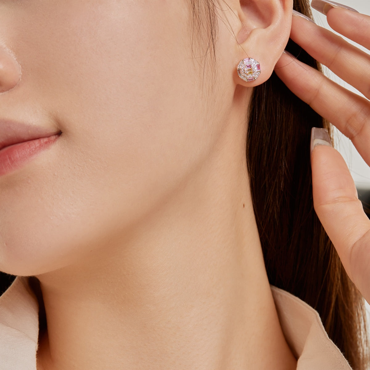 [Love More]Ornate Colorful Octagon Shape Daily Earrings
