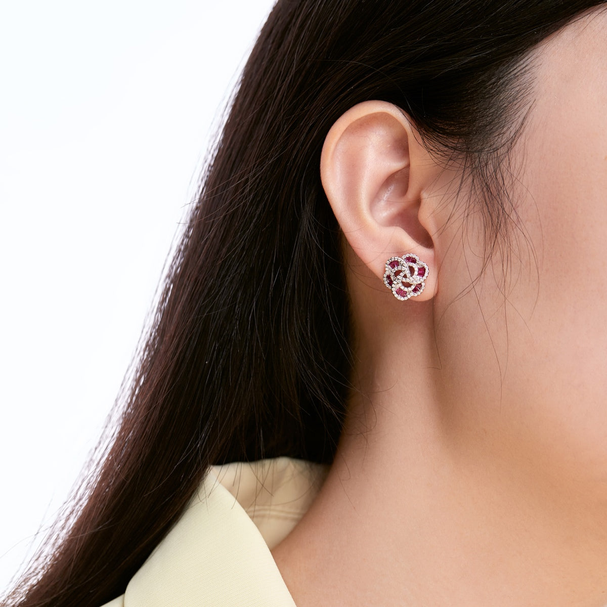 [Love More]Exquisite Flower Shape Daily Earrings