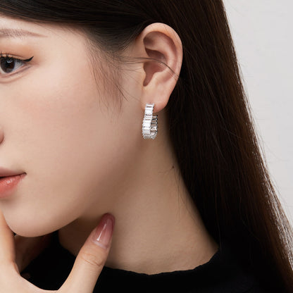 [Love More]Radiant Heart Cutout Earrings