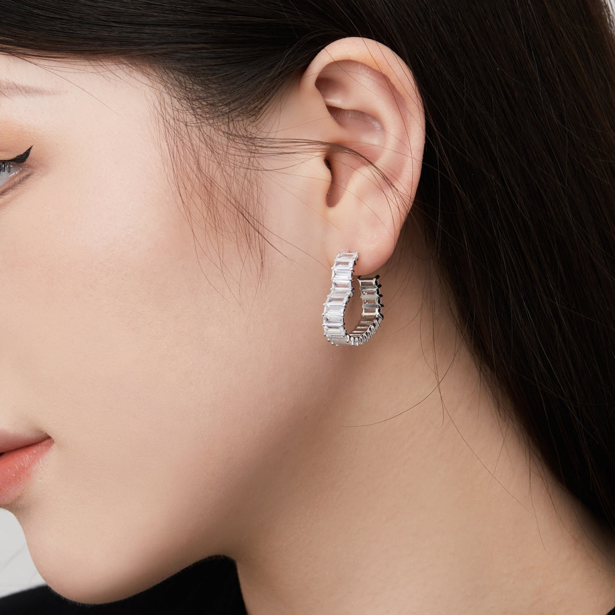 [Love More]Radiant Heart Cutout Earrings