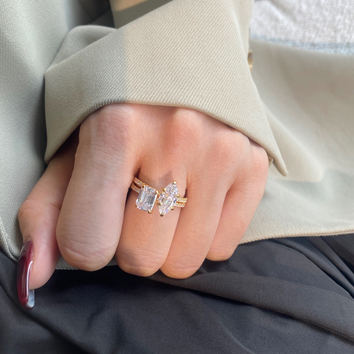 [Love More]2.0 Carat Scintillating Ornate Radiant Cut Party Ring