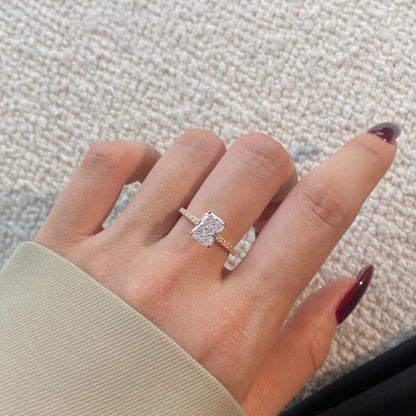 [Love More]2.0 Carat Dazzling Sparkling Radiant Cut Party Ring
