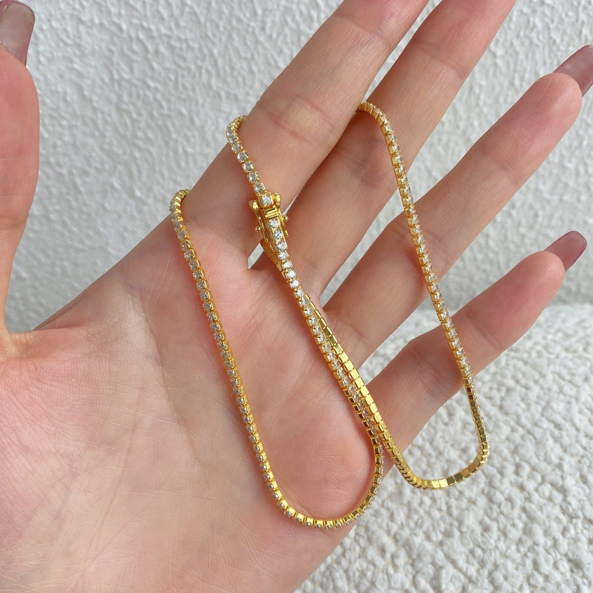 [Love More]Delicate Round Shape Tennis Necklace