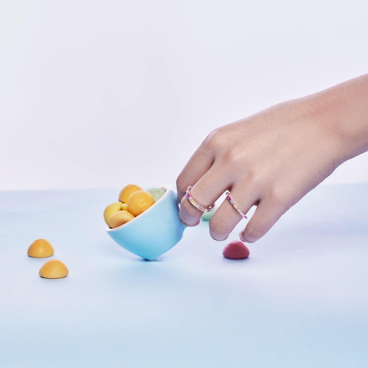 [Love More]Lively In Shades Elegant Radiant Cut Daily Ring
