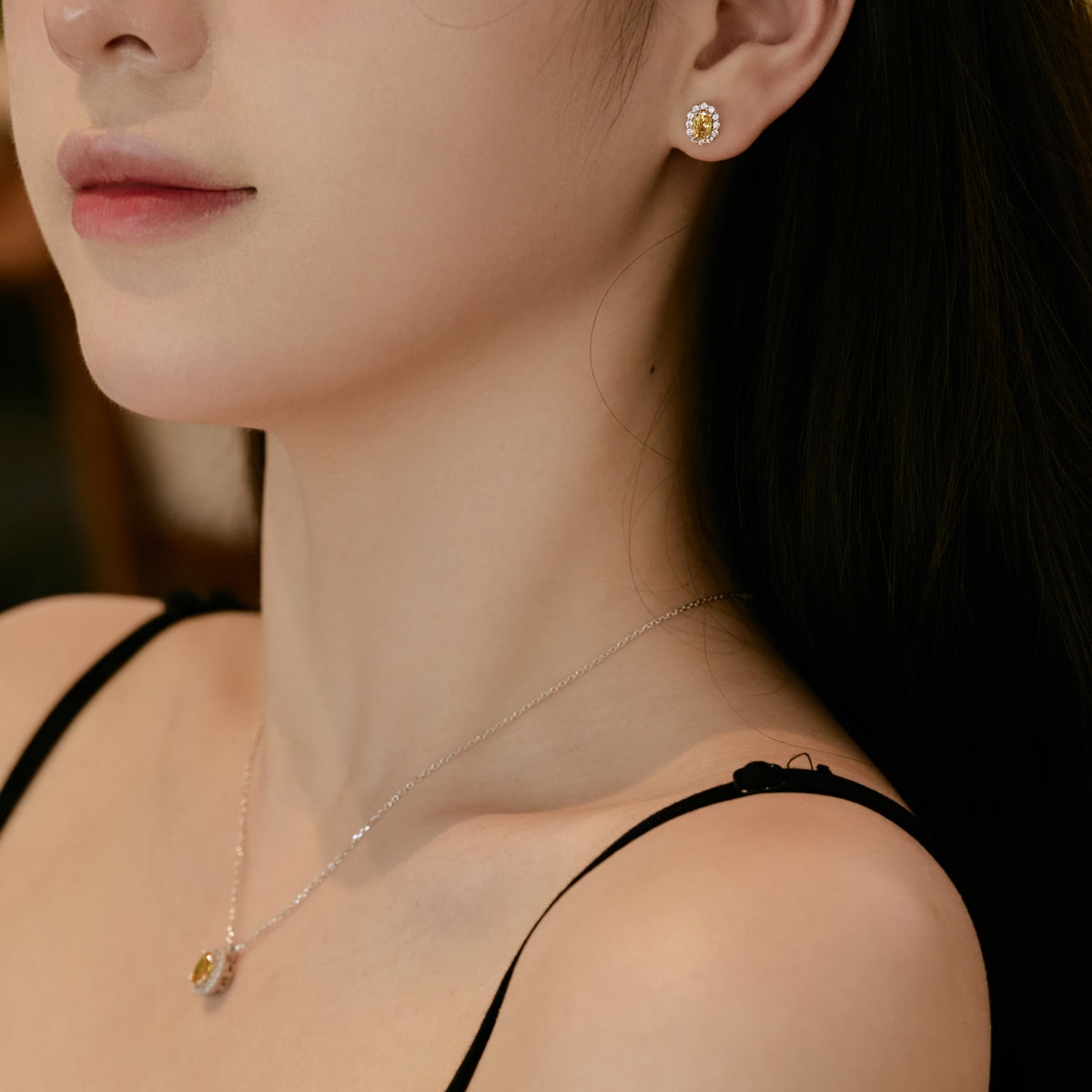 [Love More]Delicate Unique Oval Cut Daily Earrings