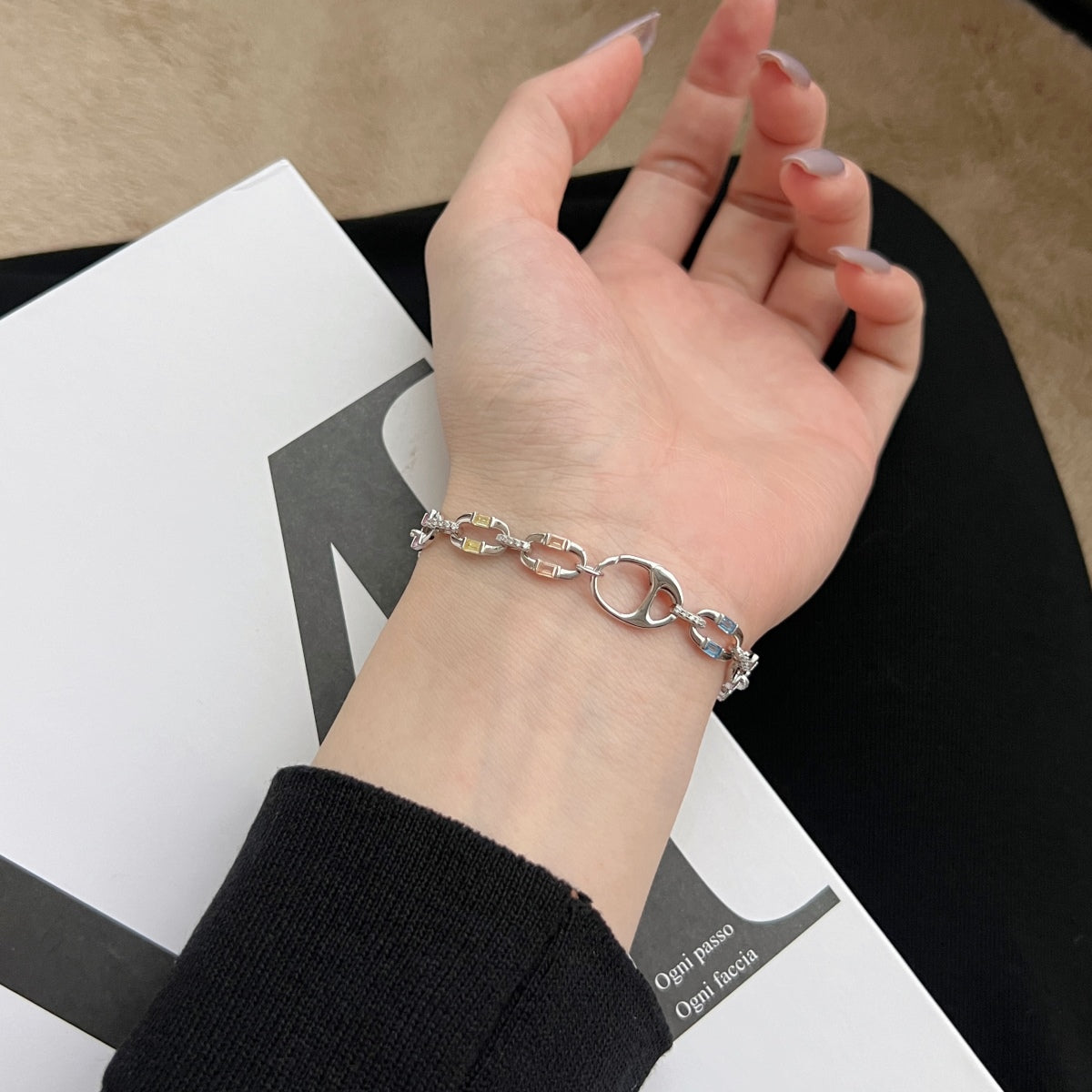 [Love More]Dazzling Colorful Daily Bracelet