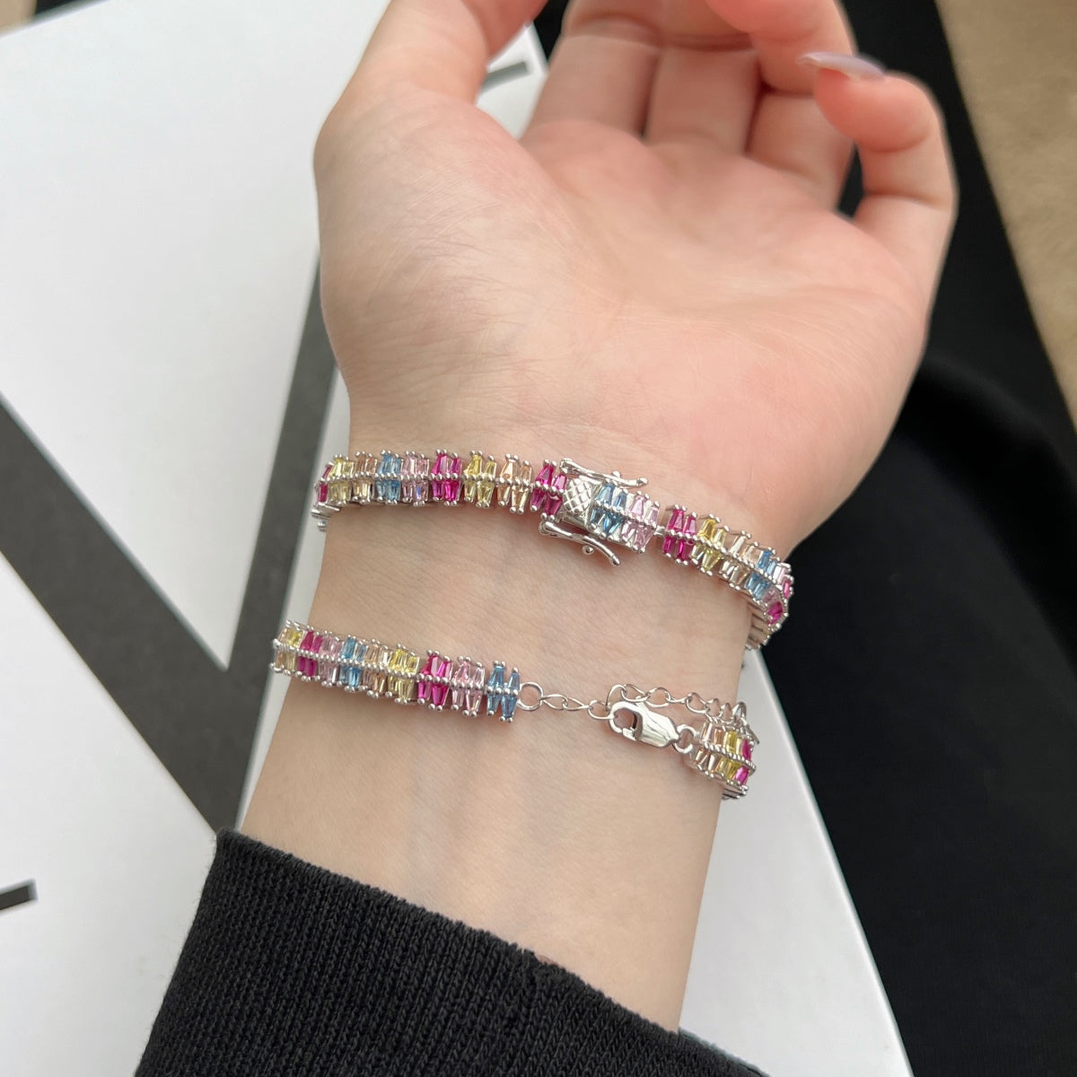 [Love More]Sparkling Exquisite Multi Cut Party Bracelet