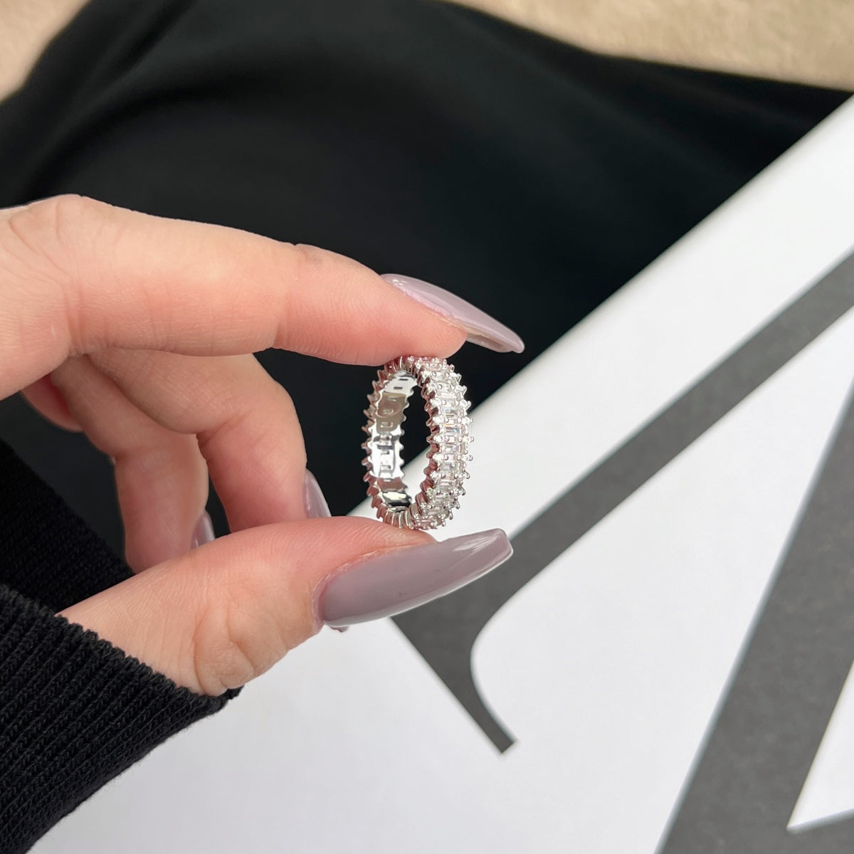 [Love More]Splashy Ornate Emerald Cut Cocktail Ring