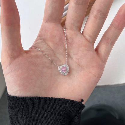 [Love More]Exquisite Heart Shape Necklace
