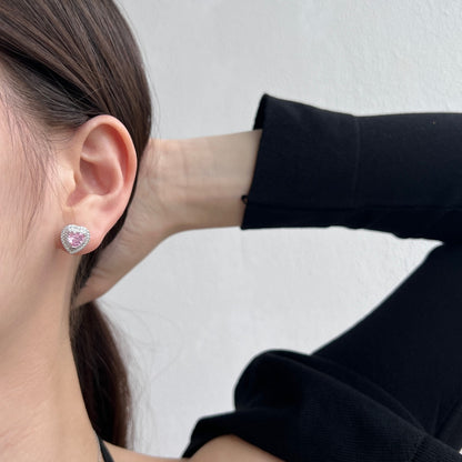 [Love More]Dazzling Heart Shape Lover Earrings