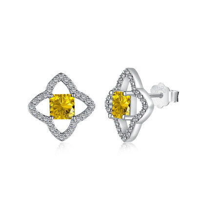 [Love More]Elegant Star Shape Princess Cut Daily Earrings