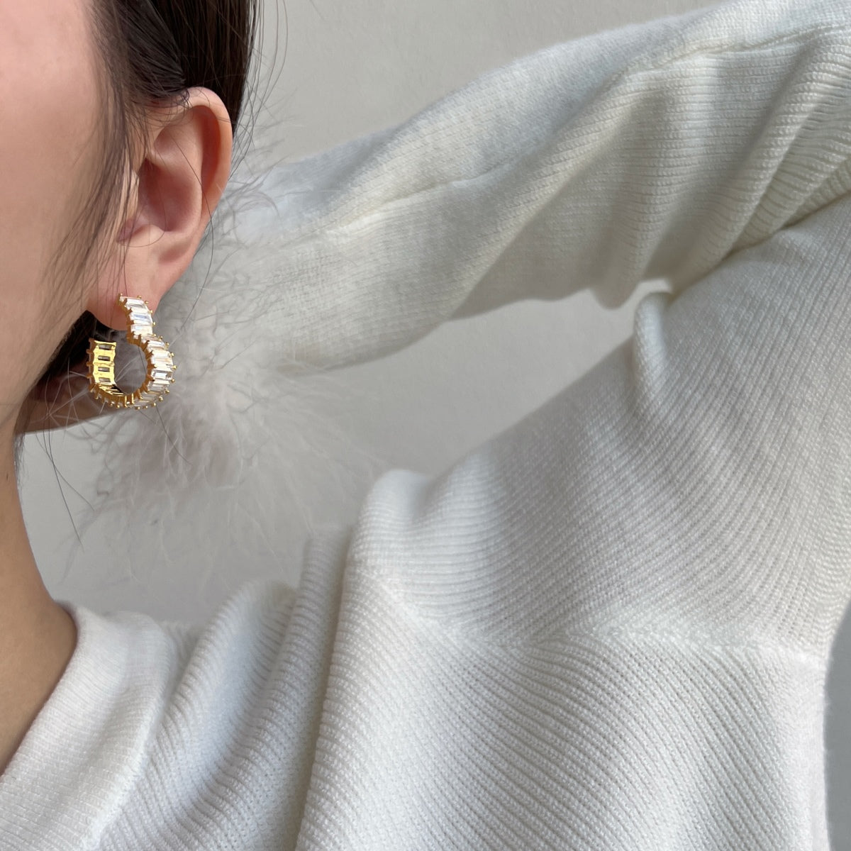 [Love More]Radiant Heart Cutout Earrings