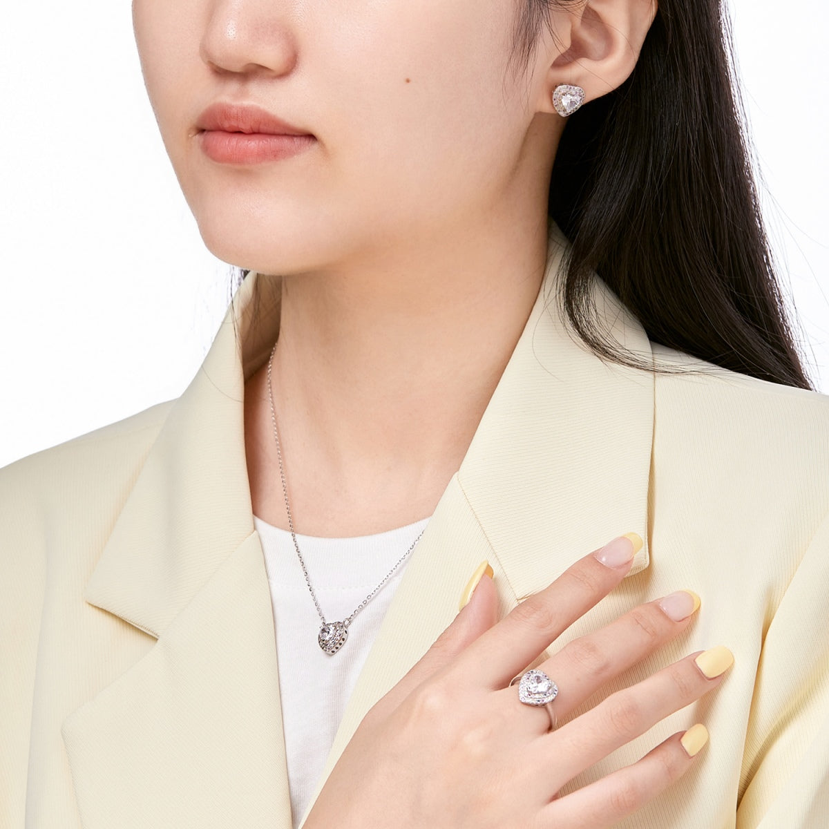 [Love More]Delicate Ebullient Heart Shape Wedding Ring