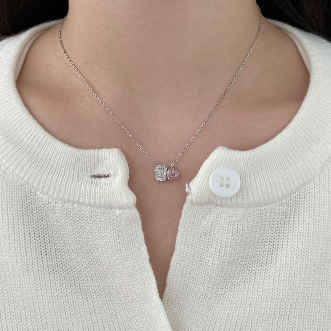 [Love More]Dazzling Square & Heart Shape Necklace