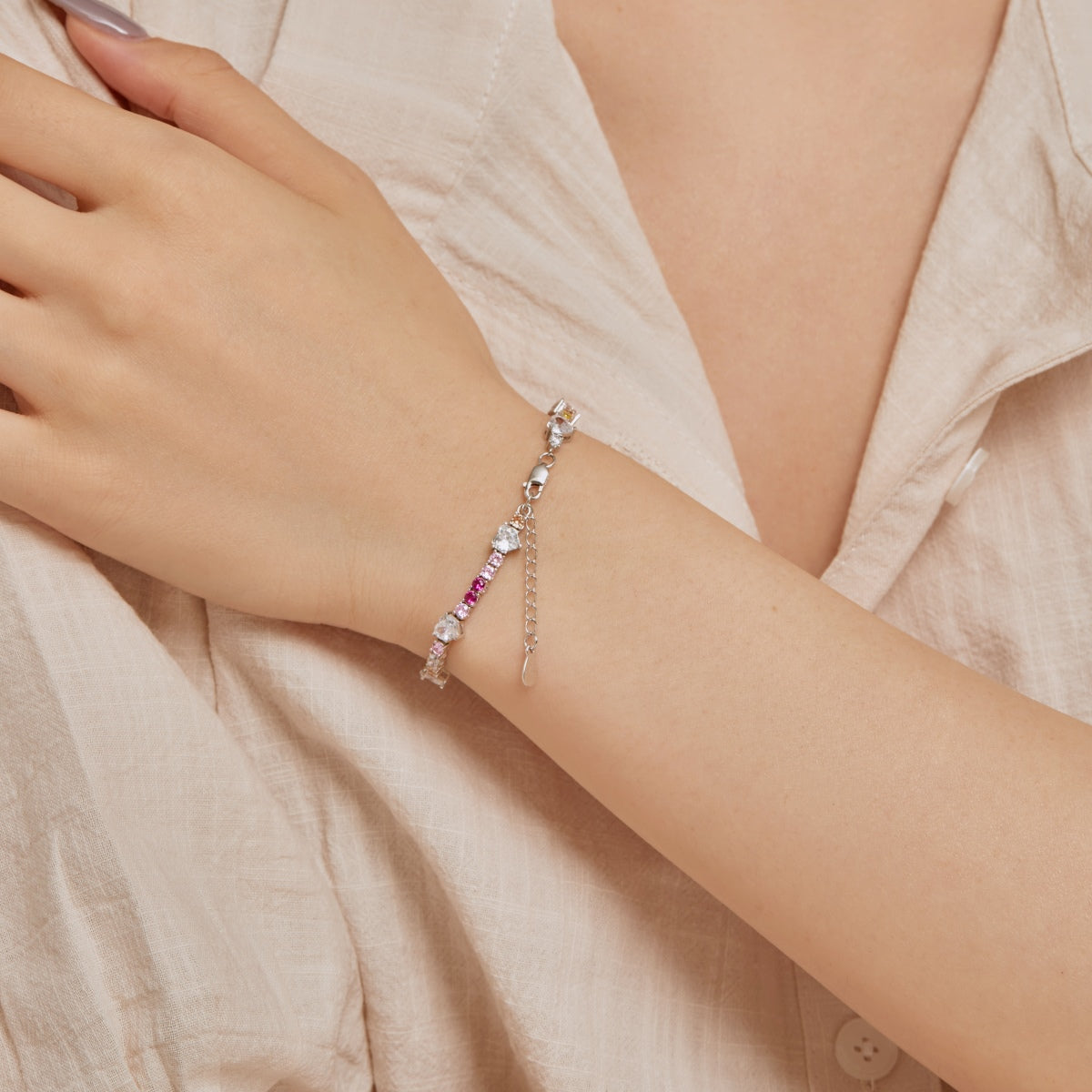 [Love More]Romantic Heart Shape Round Cut Lover Bracelet