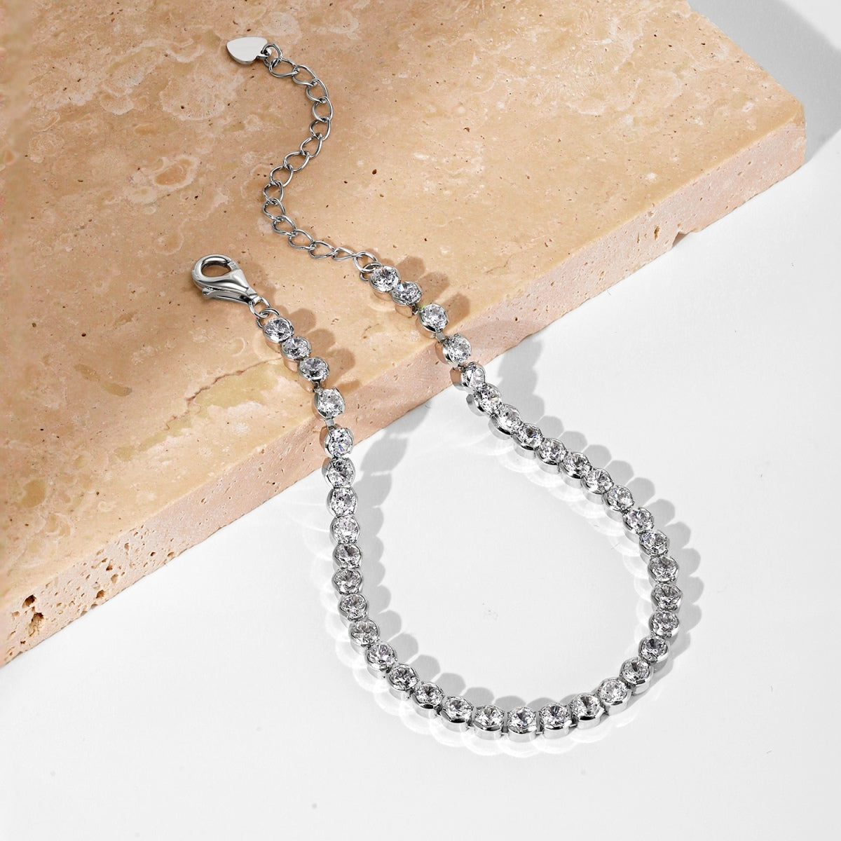 [Love More]Dazzling Sparkling Round Cut Daily Bracelet