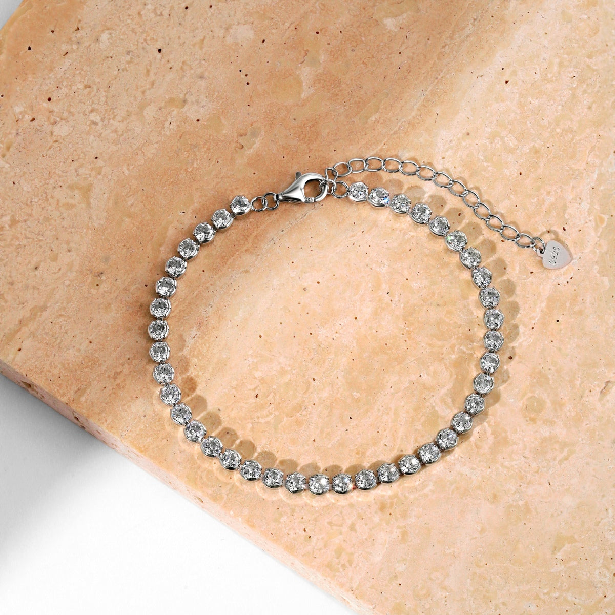[Love More]Dazzling Sparkling Round Cut Daily Bracelet