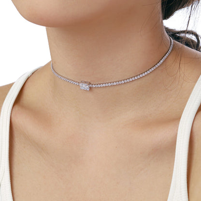 [Love More]2.0 carat Ornate Emerald Cut Necklace