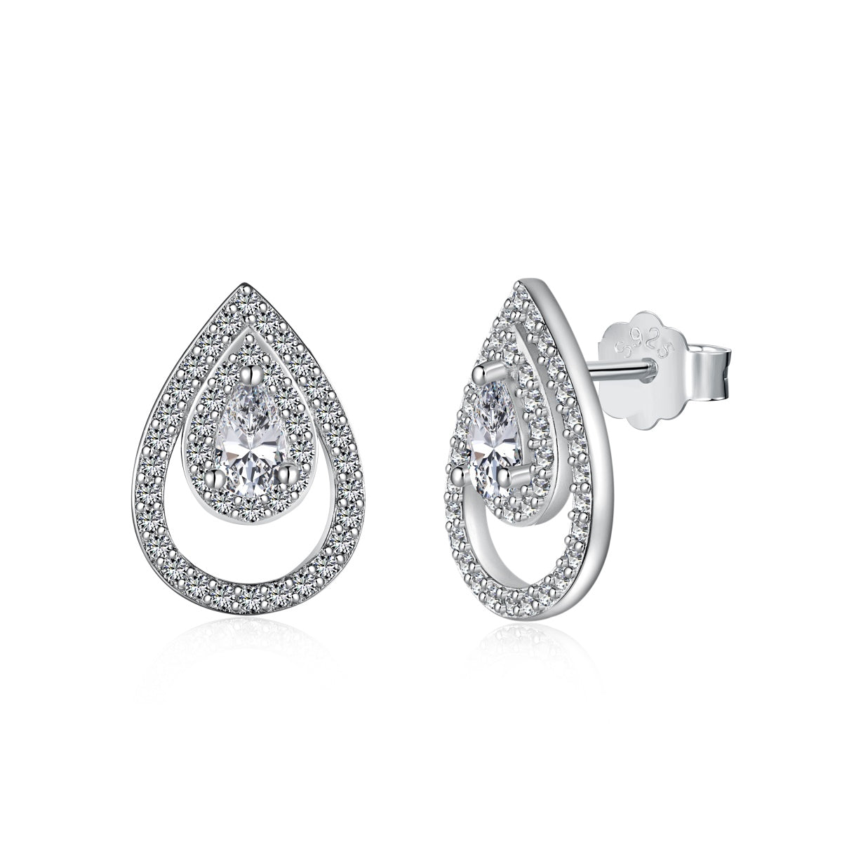 [Love More]Sparkling Delicate Water Drop Shape Daily Earrings