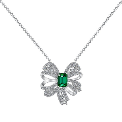 [Love More]Luxurious Flower Shape Emerald Cut Necklace