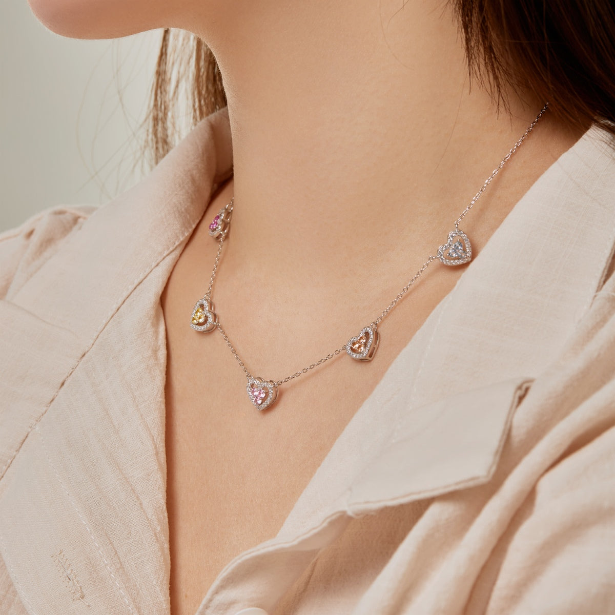 [Love More]Sparkling Five Heart Necklace