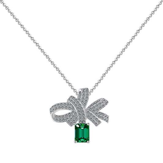 [Love More]Luxurious Flower Shape Emerald Cut Necklace